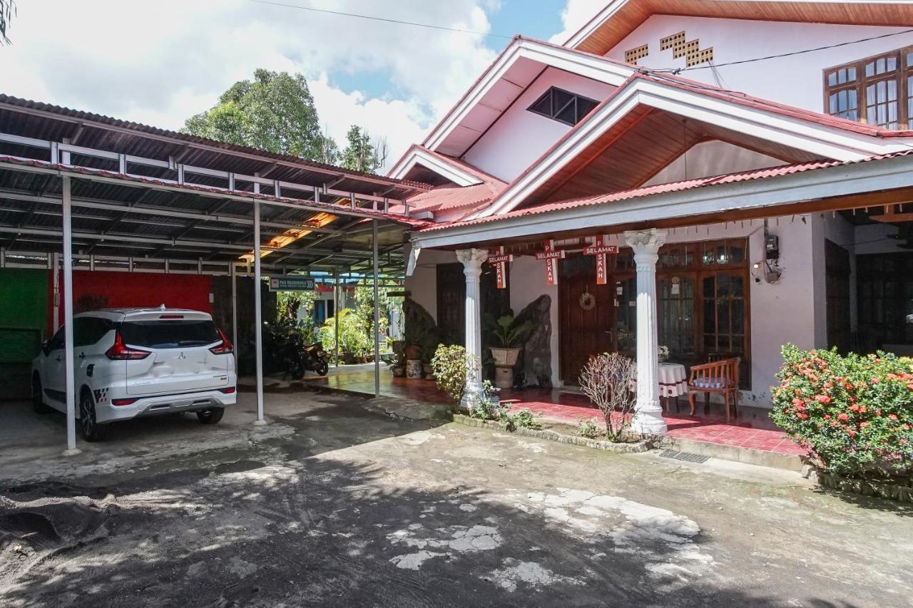 Pas Residence Manado Exterior photo